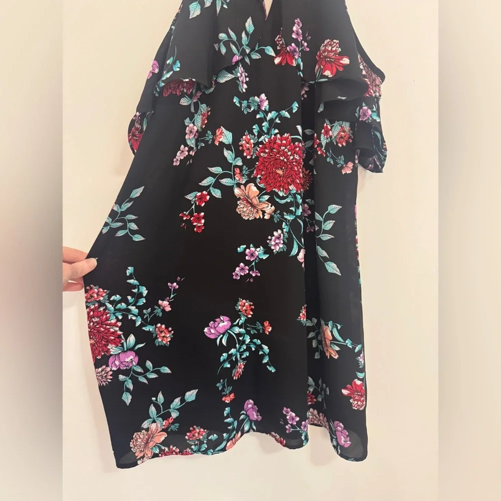 Candie's Black and Red Floral Halter Dress - Picture 3 of 7